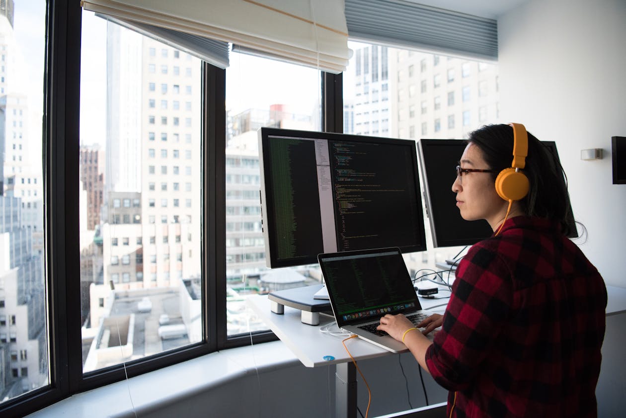 2026 OpenClaw mit Feishu, Lark und Microsoft Teams auf physischem Fern-Mac-Gateway